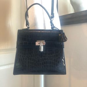 EUC Birkin style padlock satchel handbag
